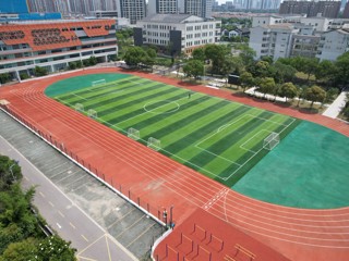 学校操场